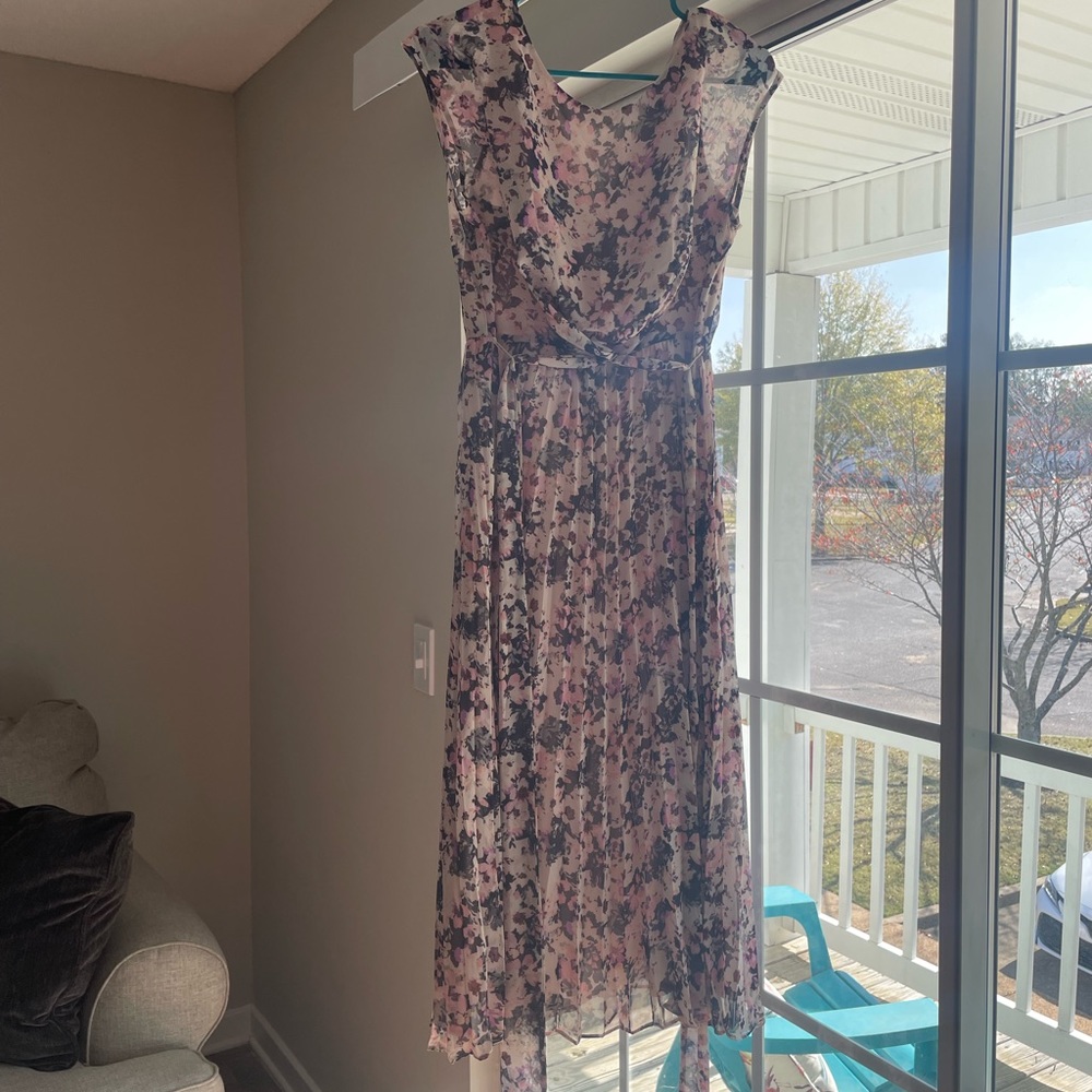 Maggie London dress size 6